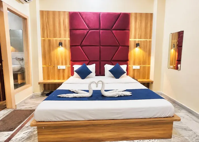 Hhr Stay Near Golden Temple