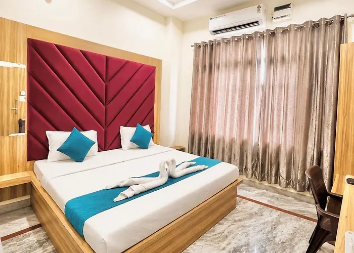 Hhr Stay Near Golden Temple